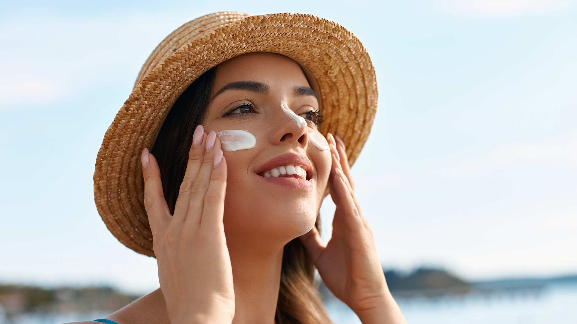 Seasonal Offers and Special Promotions 3 Monaz-Clinic-Summer-Ready-Deals