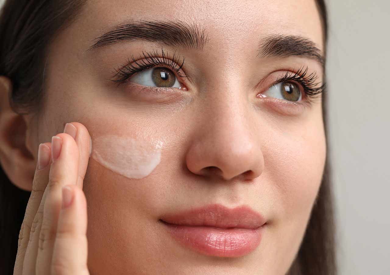 Why-Choose-Dermapen-Microneedling-for-Acne,-Scarring-and-Problematic-Skin